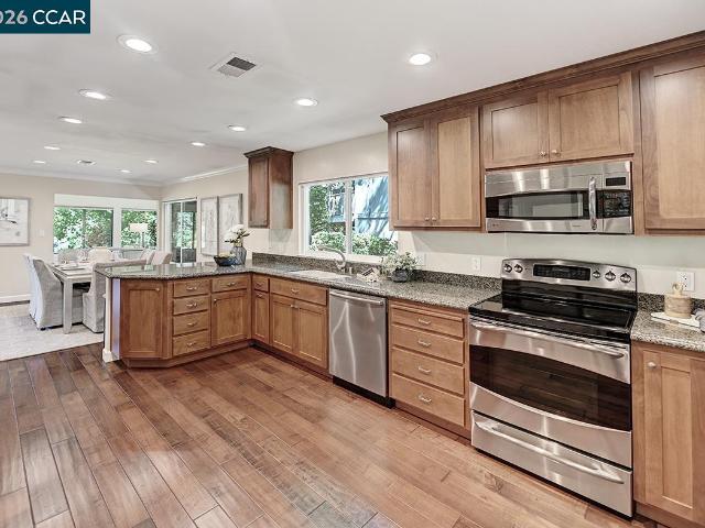 Condo for sale in Walnut Creek, California
