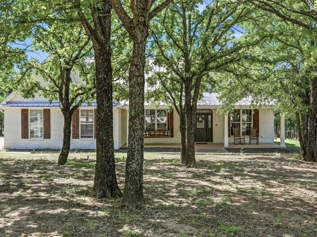 House for sale in Wise, Texas