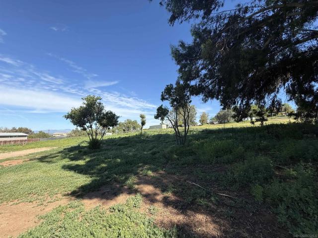 Land for sale in Vista, California
