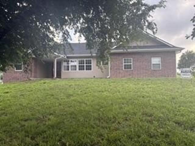 House for sale in Barry, Missouri