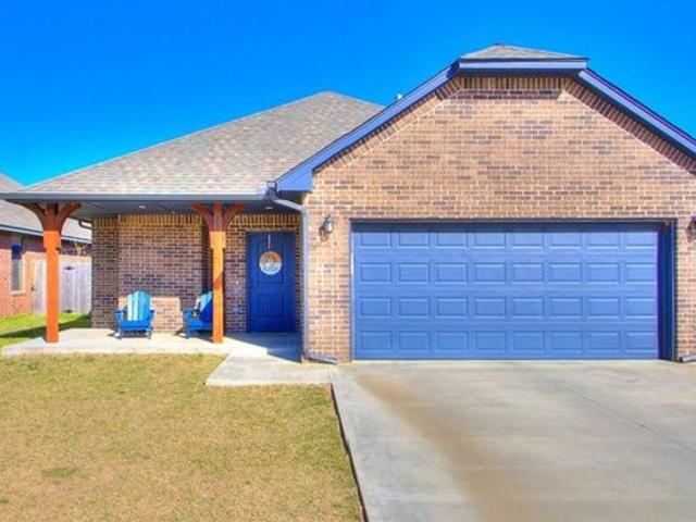 House for sale in Harrah, Oklahoma