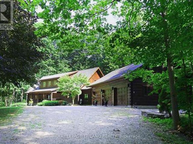 House for sale in Strathroy-Caradoc, Southwestern Ontario