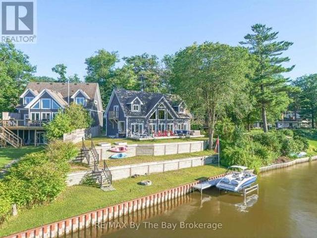 House for sale in Wasaga Beach, Ontario