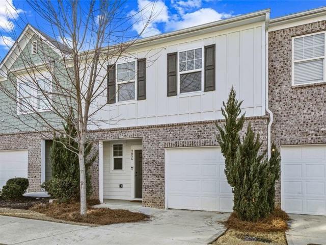 Townhouse for rent in Conyers