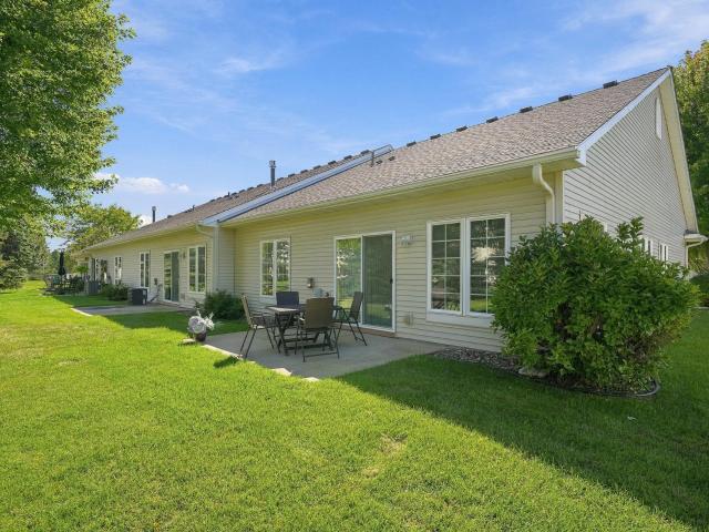 Townhouse for sale in Farmington, Minnesota