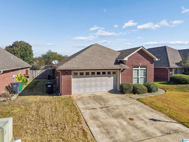 House for sale in Heritage Park, Moody
