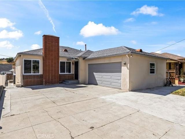 House for sale in Canoga Park, California