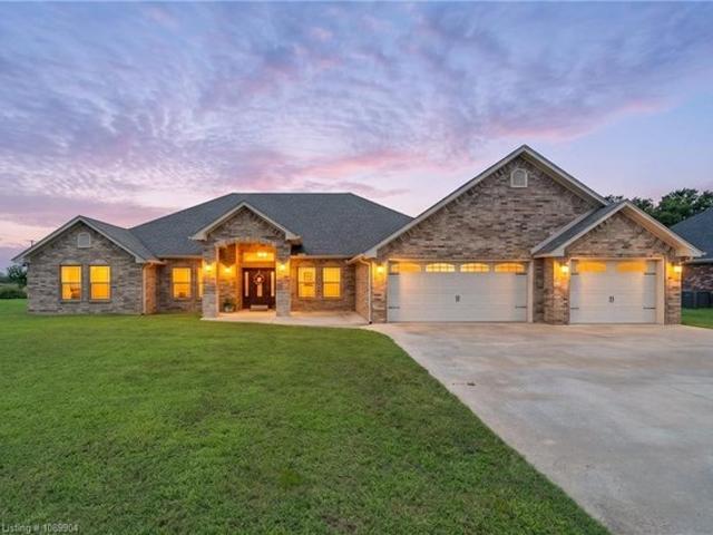 House for sale in Sallisaw, Oklahoma