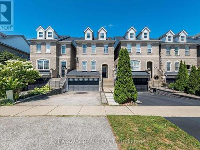 House for sale in Oakville, Ontario