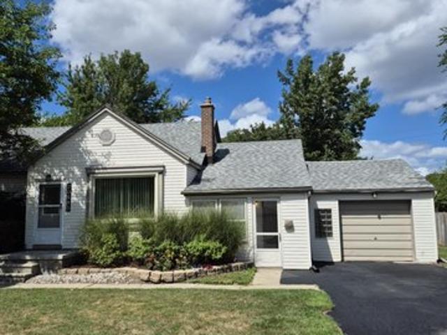House for sale in Harper Woods, Michigan