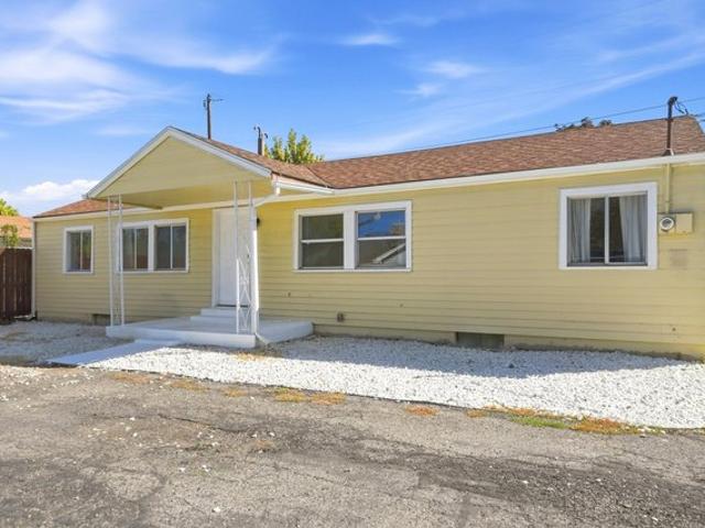 House for sale in Roy, Utah