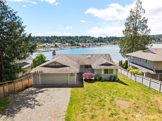 House for sale in Indianola, Washington