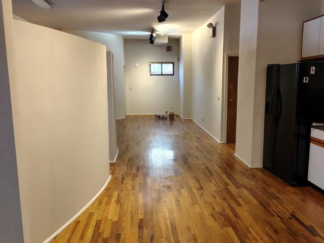 Property for rent in Chicago Park, Illinois