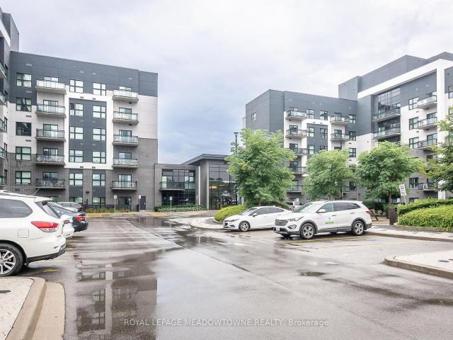 Condo for sale in Oakville, Ontario