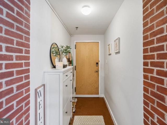 Condo for sale in Philadelphia, Pennsylvania