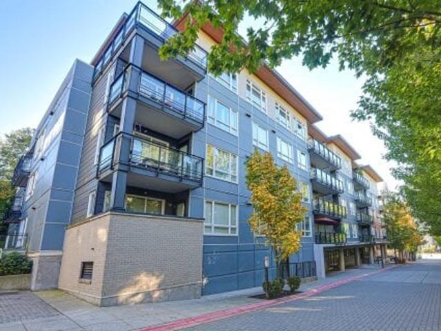 Apartment for sale in Surrey, British Columbia