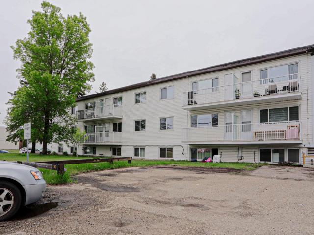 Apartment for rent in Wedgewood, Alberta