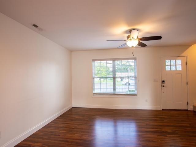 Townhouse for sale in Virginia