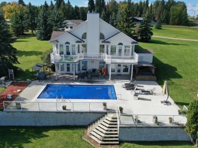 House for sale in Buck Lake, Alberta