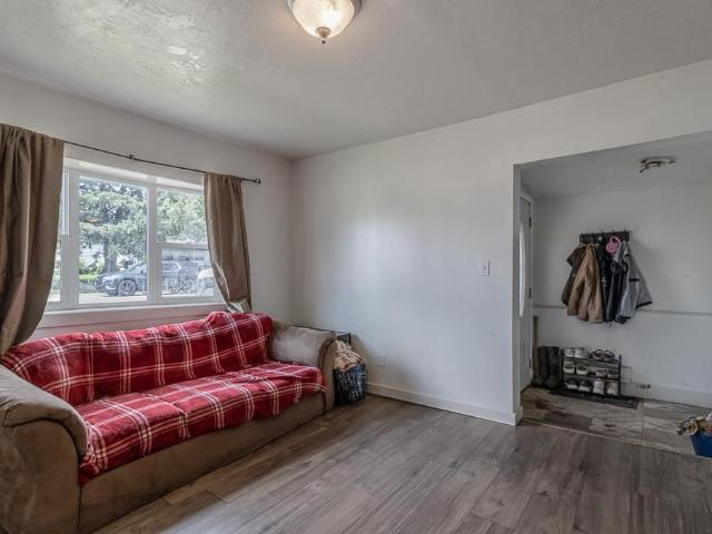 House for sale in Dodge Center, Minnesota
