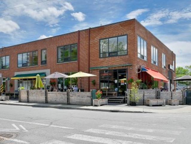 Commercial for sale in Saint-Lambert, Montérégie