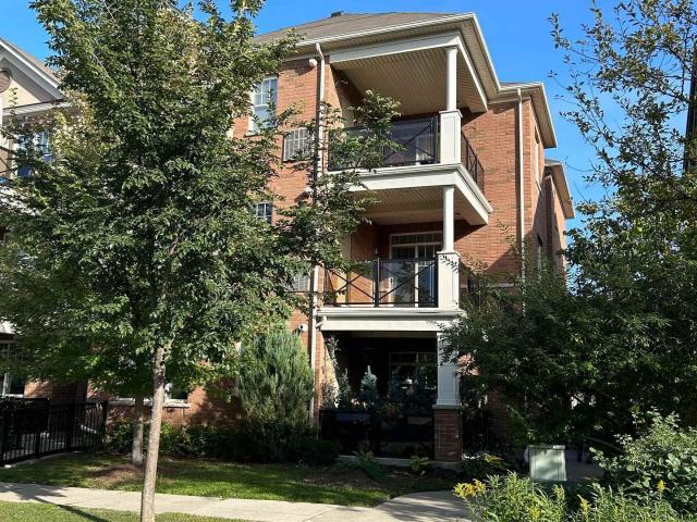 Condo for rent in Toronto, Golden Horseshoe