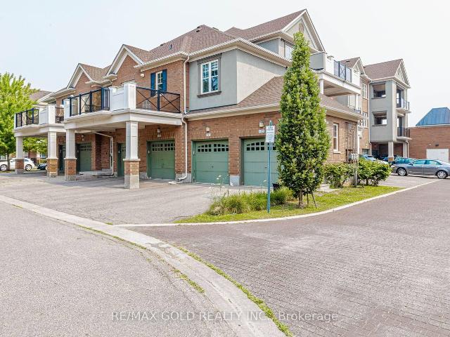 Condo for sale in Oakville, Ontario
