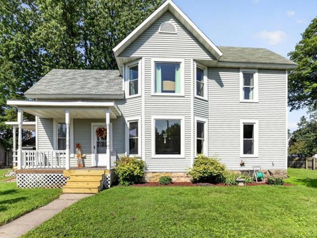 House for sale in Claremont, Minnesota