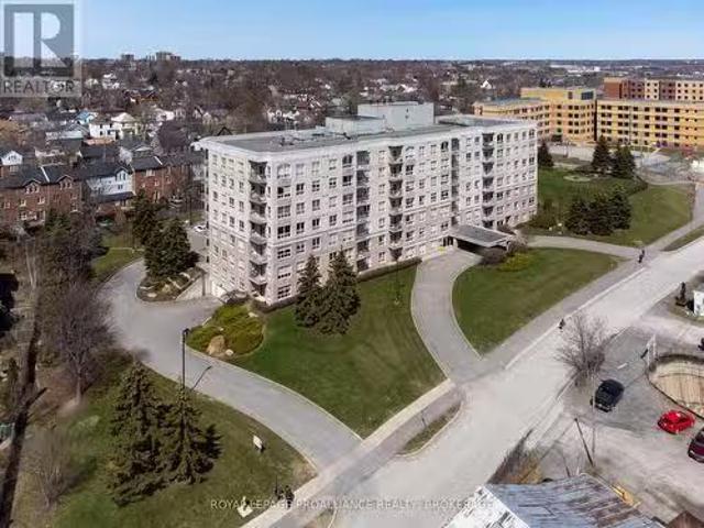 Condo for sale in Kingston, Ontario