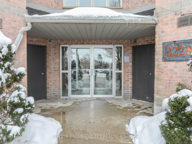 Condo for sale in Arva, Ontario