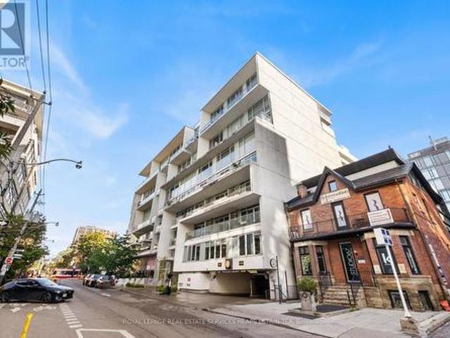 Condo for sale in Spadina—Fort York, Toronto