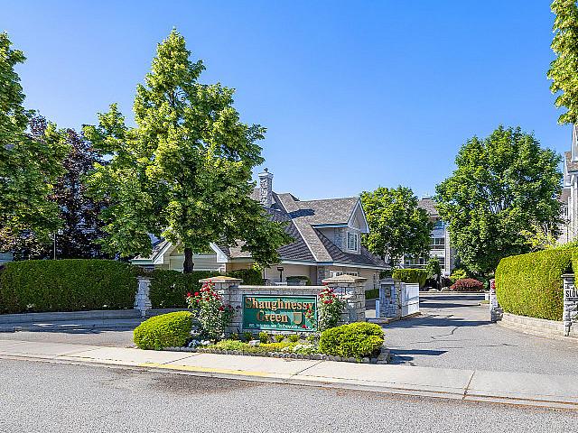 Condo for sale in Winfield, British Columbia