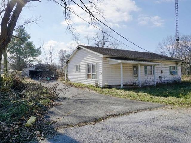 House for sale in Colp, Illinois
