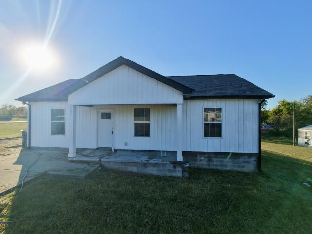 House for sale in Oak Grove, Christian County