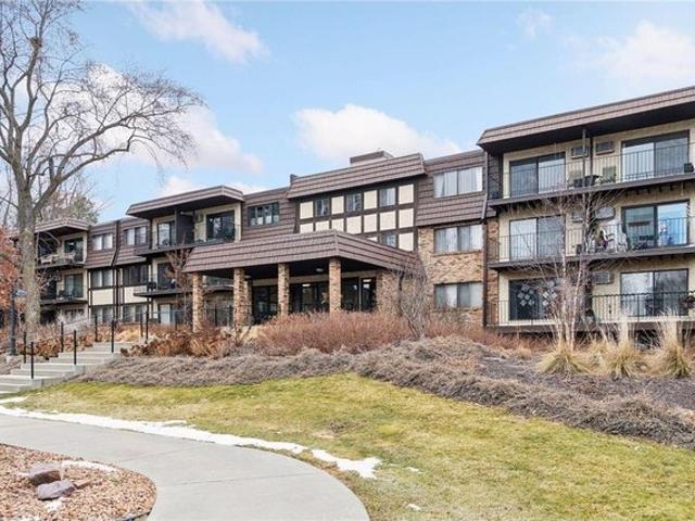 Condo for sale in Hennepin, Minnesota