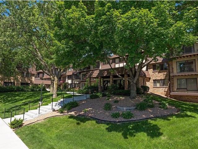 Condo for sale in Hennepin, Minnesota