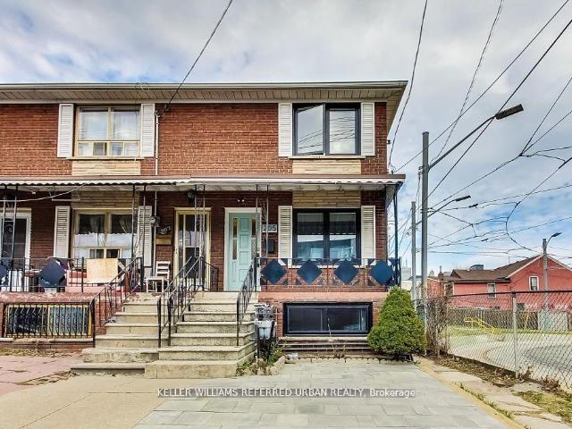 Townhouse for sale in Woburn, Ontario