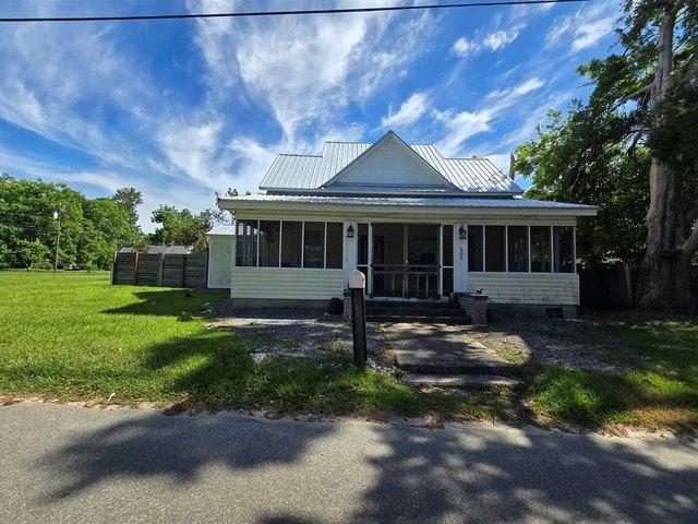 House for sale in Nashville, Georgia