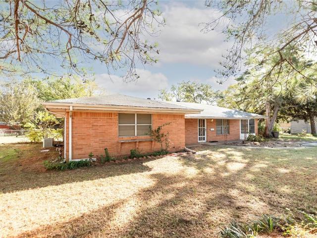 House for sale in Nocona, Texas
