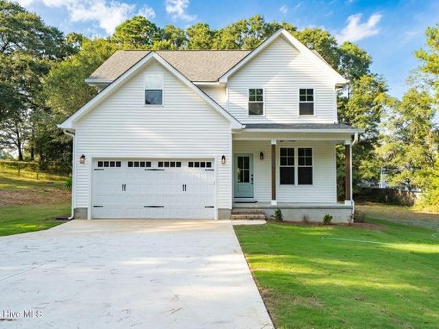 House for sale in Vass, North Carolina