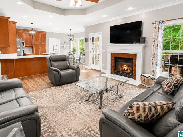 House for sale in Chelsea, Alabama