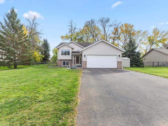 House for sale in Saint Michael, Wright County
