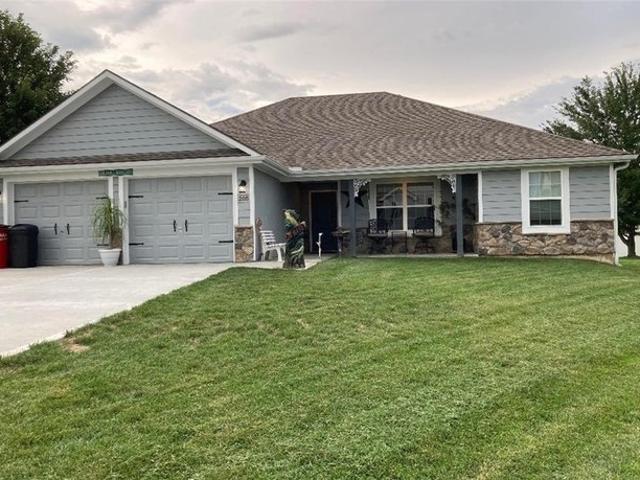 House for sale in Buckner, Missouri