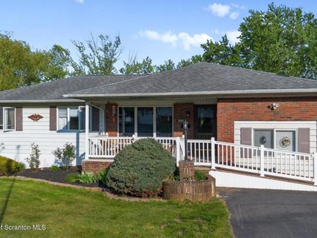 House for sale in Archbald, Pennsylvania
