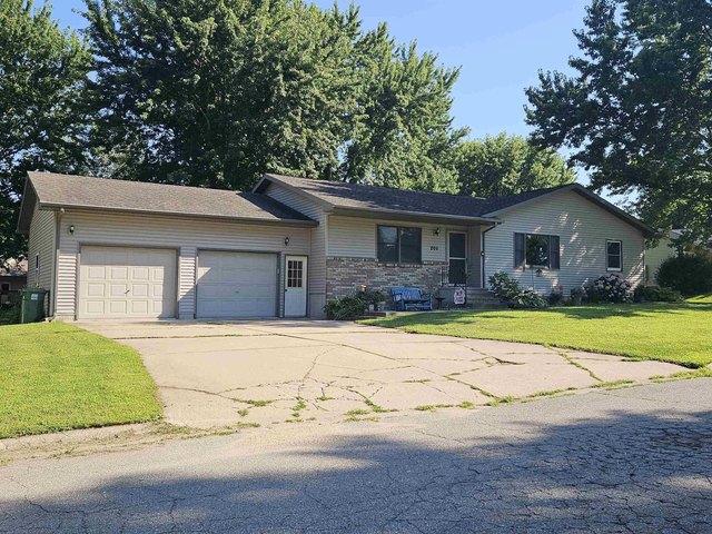 House for sale in Nashua, Iowa