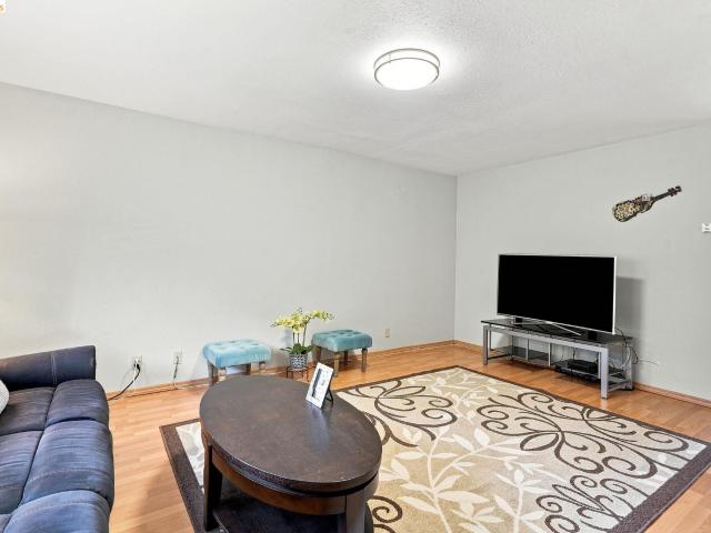 Condo for sale in El Sobrante, Contra Costa County