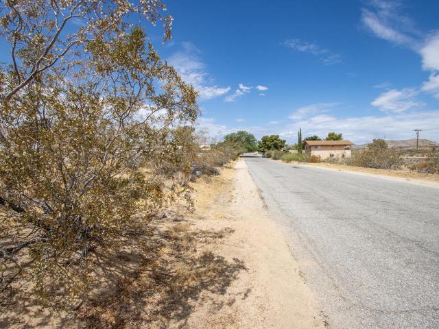 Land for sale in Joshua Tree, California