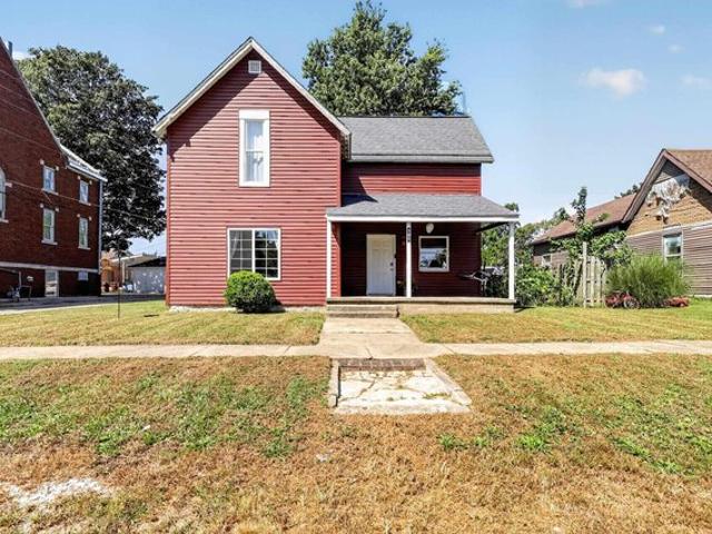 House for sale in Oxford, Indiana