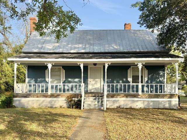 House for sale in Reidsville, Georgia