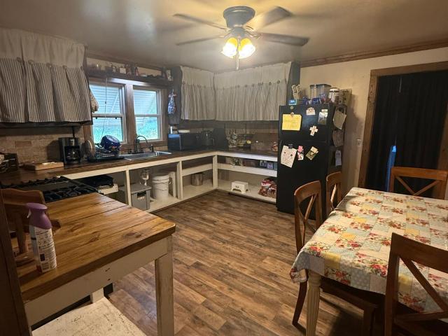 House for sale in Ark